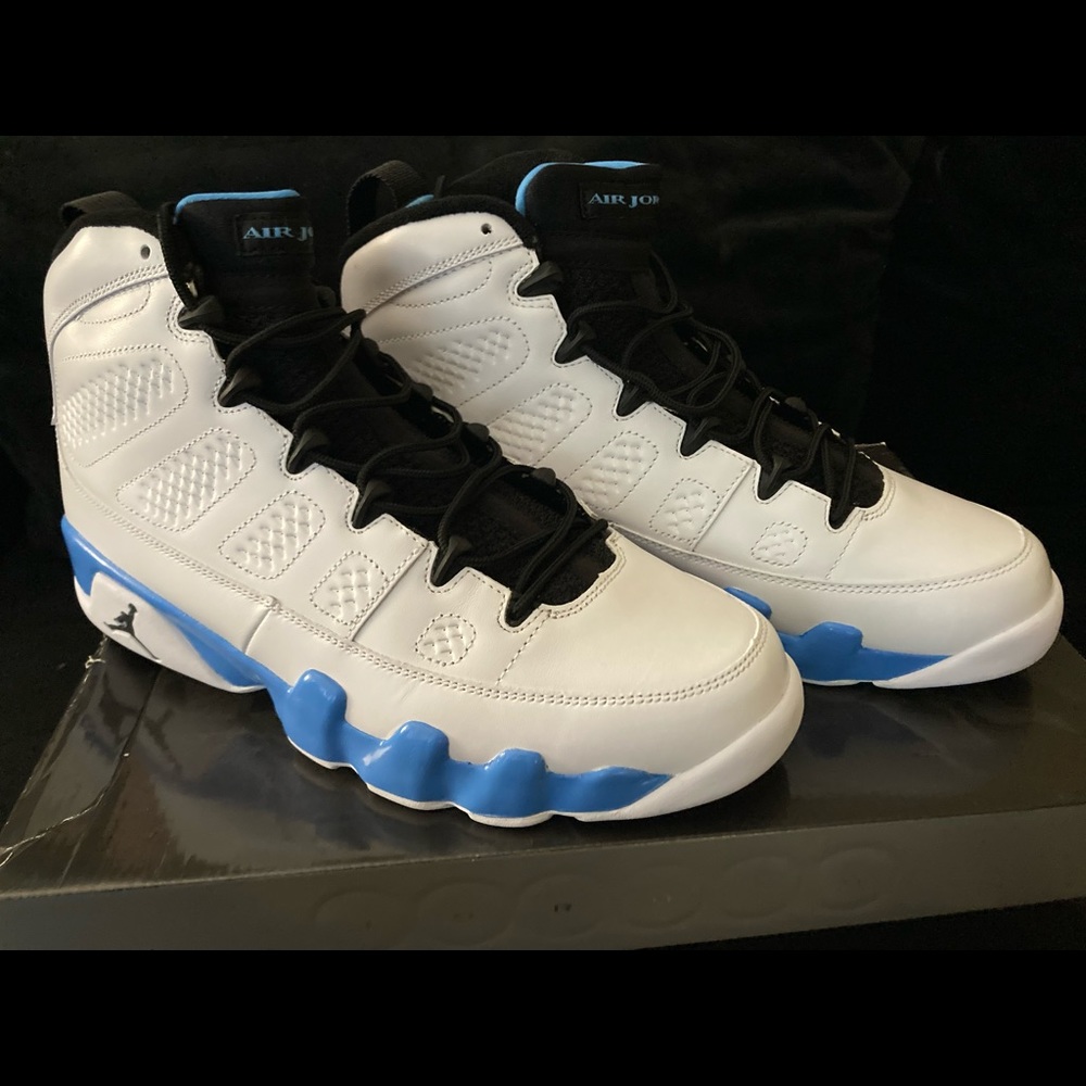 Air Jordan 9 white/ black/ university blue Size 10 New